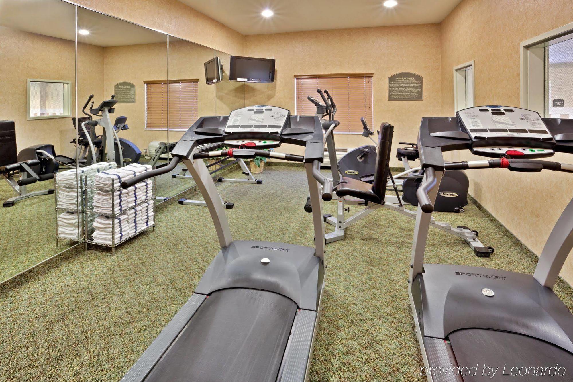Holiday Inn Express & Suites Cheney By Ihg Екстериор снимка
