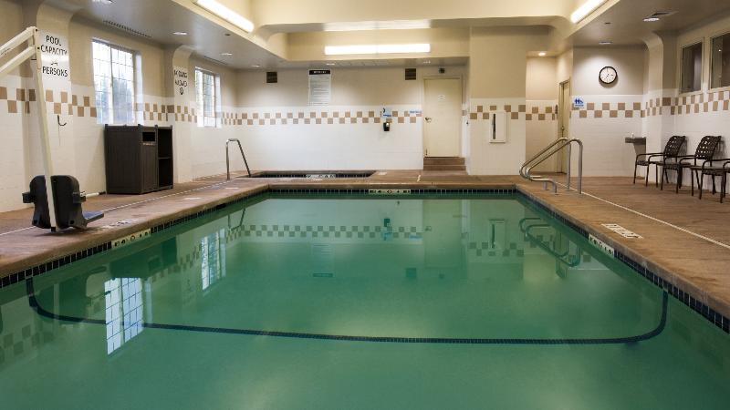 Holiday Inn Express & Suites Cheney By Ihg Екстериор снимка